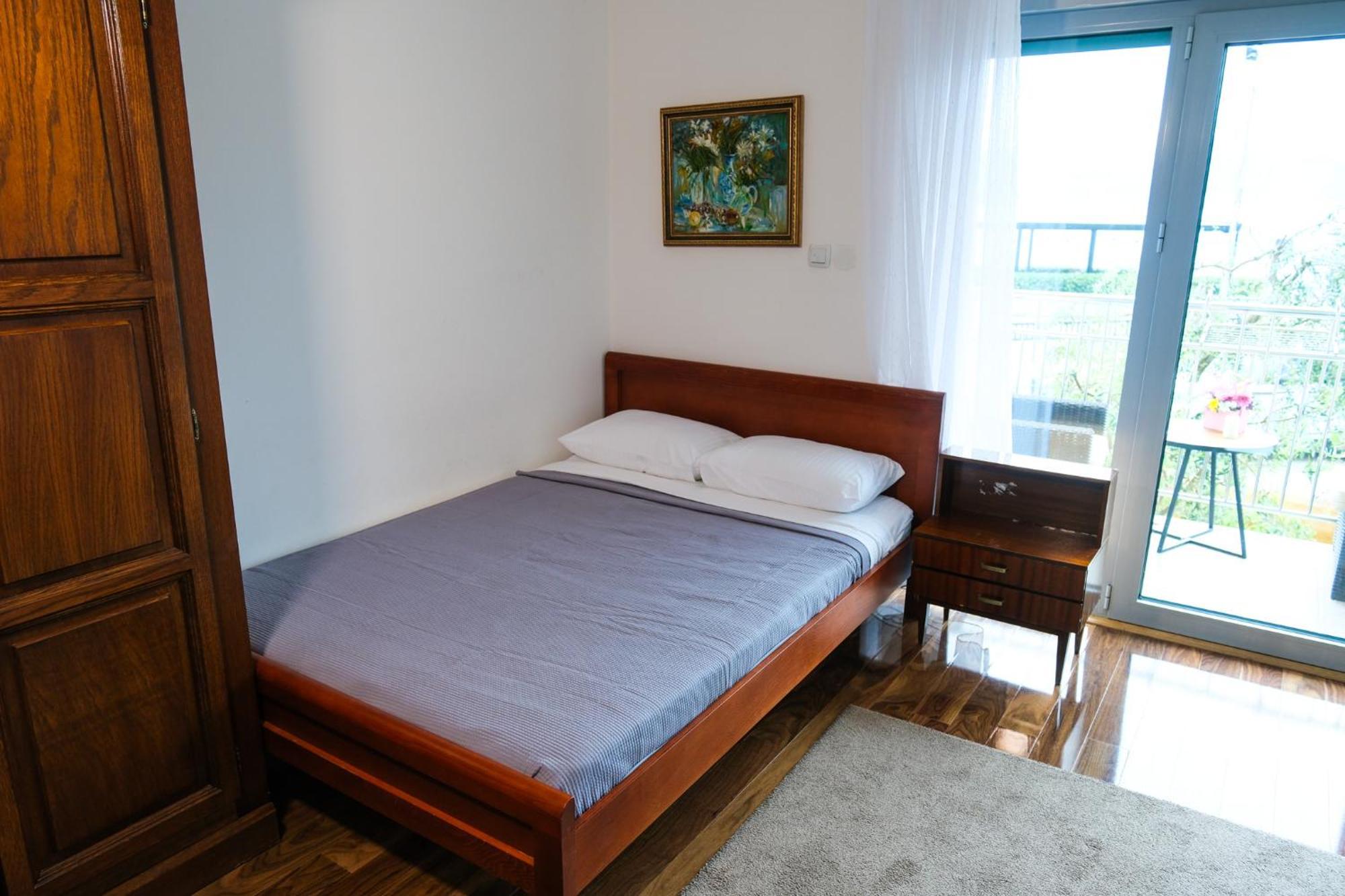 Qumi Apartments 蒂瓦特 外观 照片