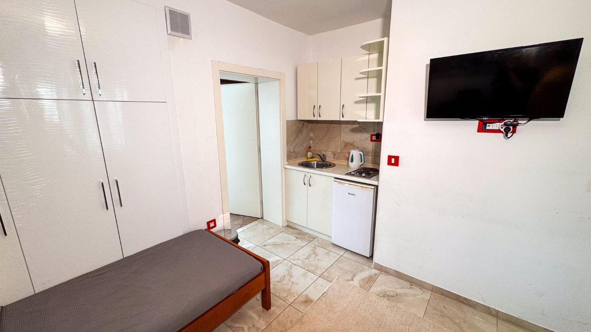 Qumi Apartments 蒂瓦特 外观 照片